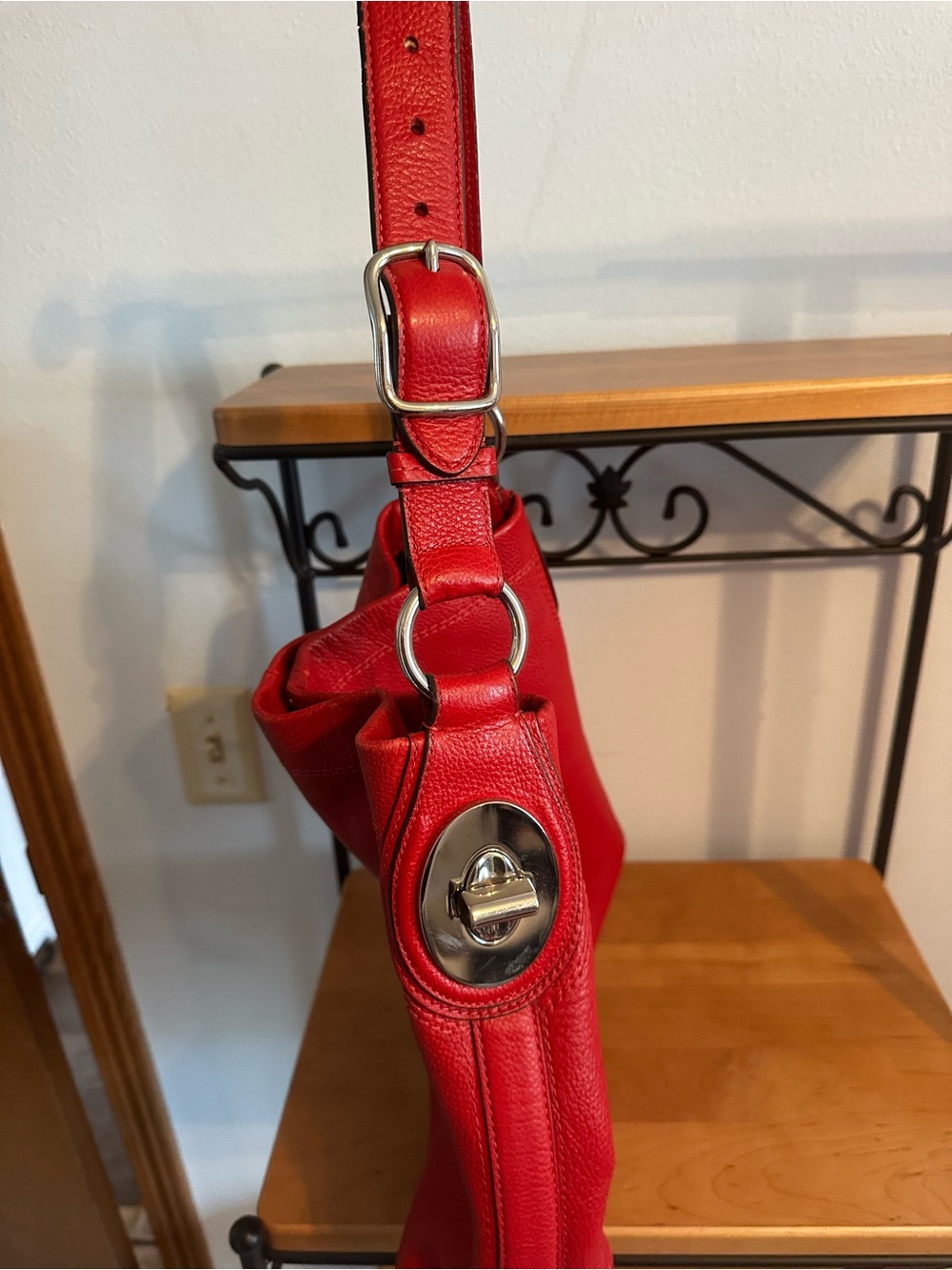 Coach Penelope Hobo Bag | Red Pebbled Leather F16535 - Picture 6 of 9